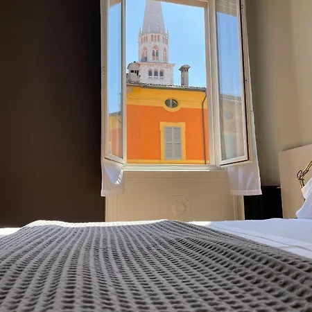 Duomo 12 모데나